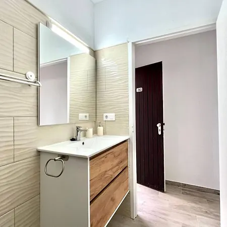 Aparthotel Estudio Con Encanto, Piscina, Bbq Y Terraza Ideal